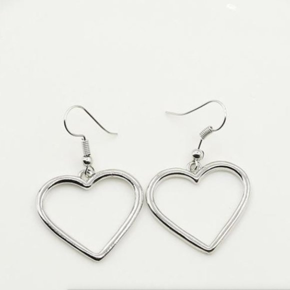 Silver Heart Earrings - Picture 5 of 10